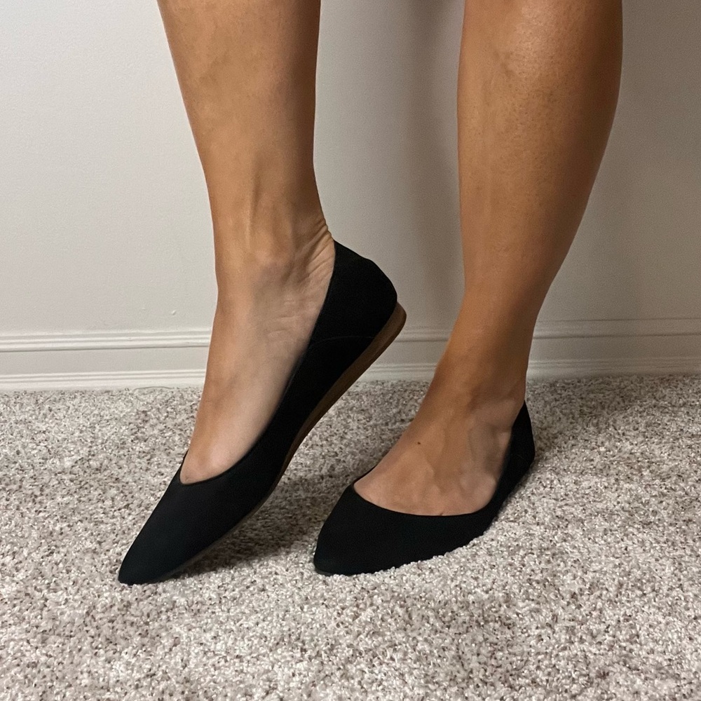 Lucky Brand Black Flats Sleek Minimalist Design